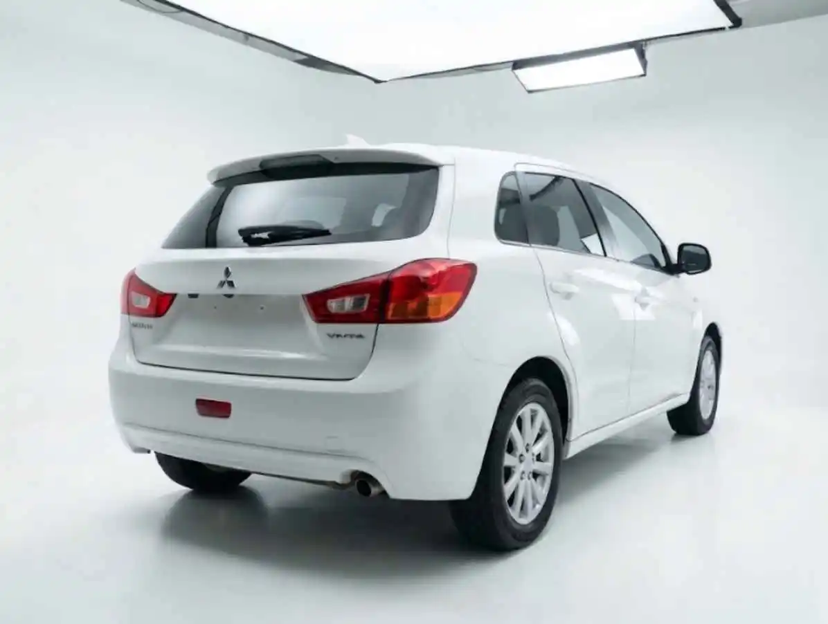 MITSUBISHI ASX - 2017