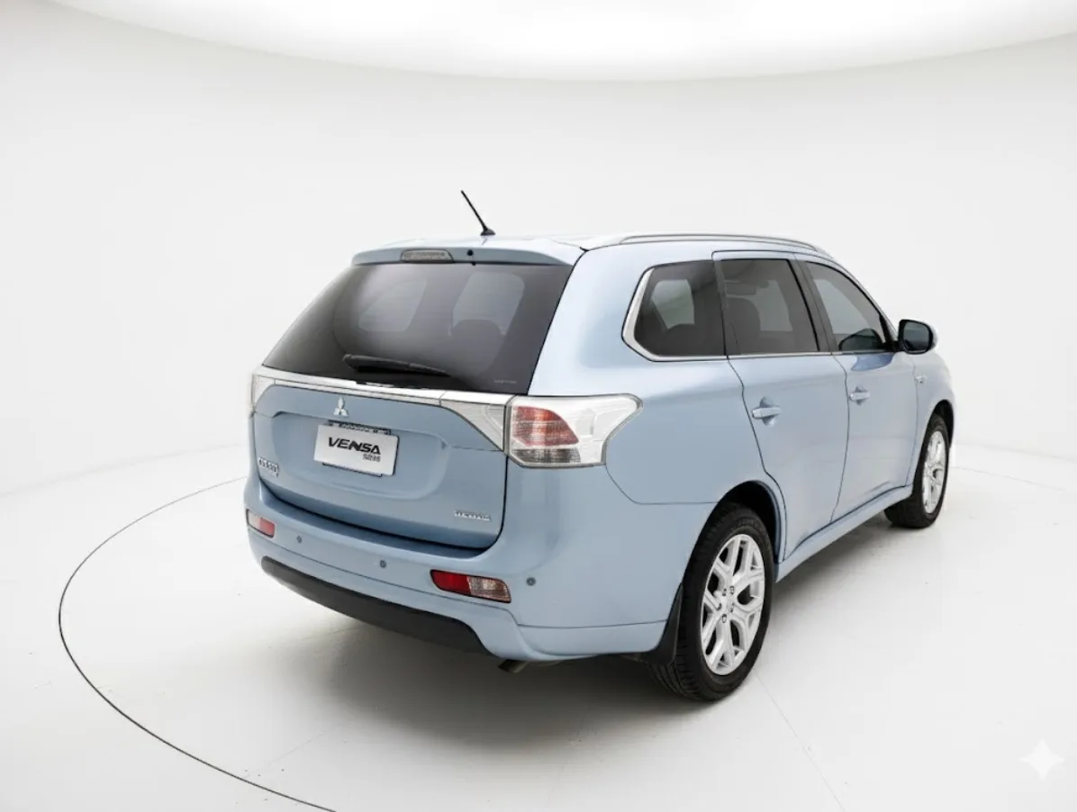 MITSUBISHI OUTLANDER - 2017