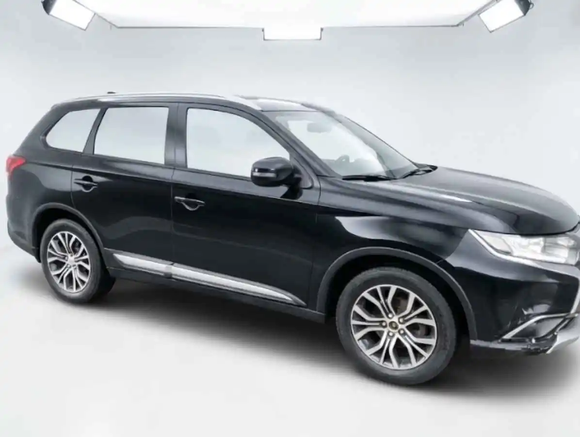 MITSUBISHI OUTLANDER - 2018