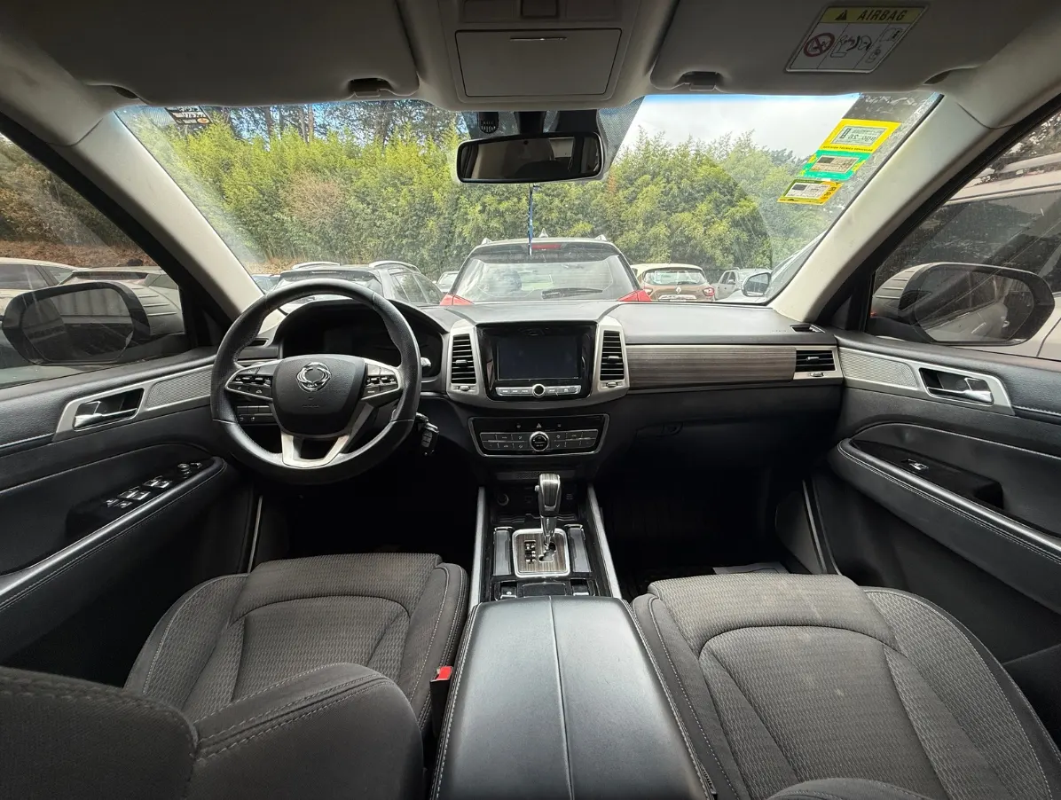 SSANGYONG REXTON - 2019