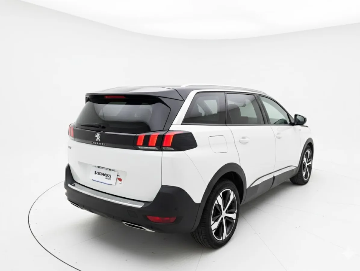 PEUGEOT 5008 - 2020
