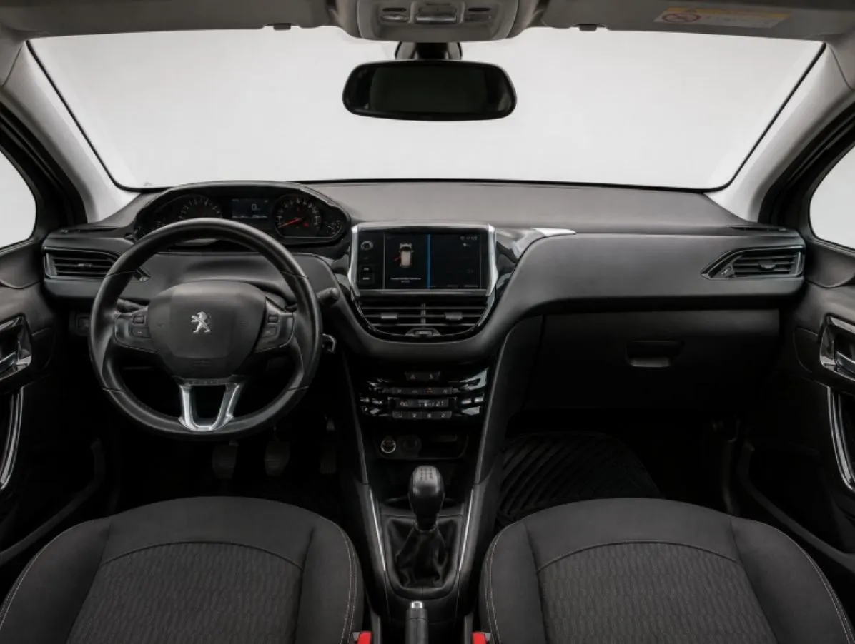 PEUGEOT 208 - 2021