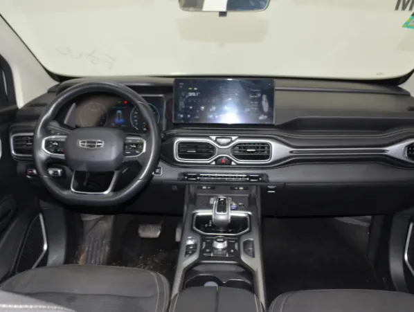 GEELY OKAVANGO - 2023