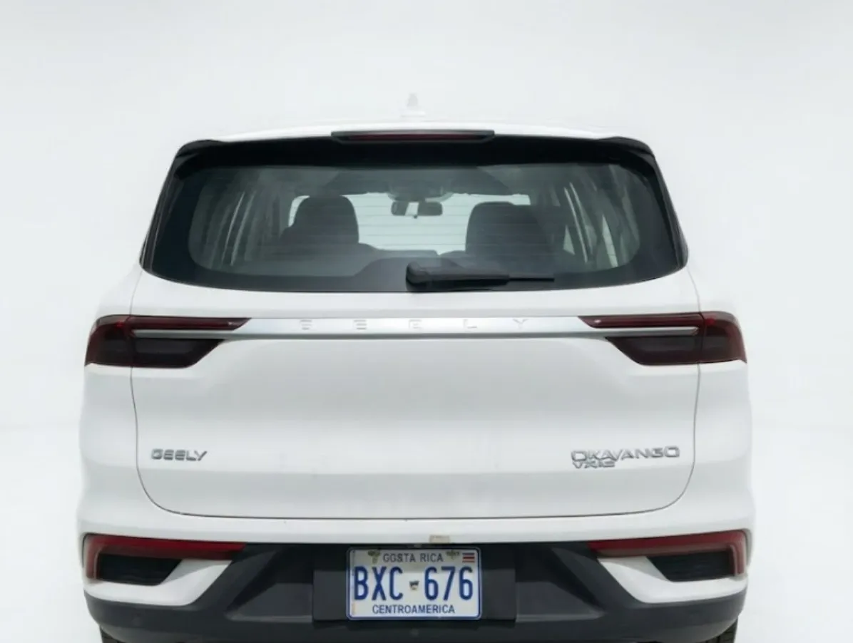 GEELY OKAVANGO - 2023