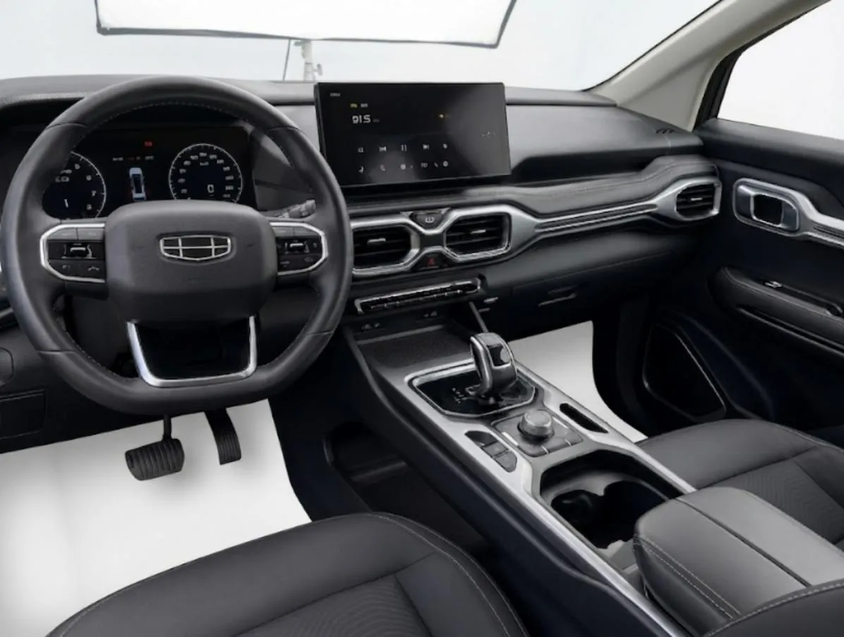 GEELY OKAVANGO - 2023
