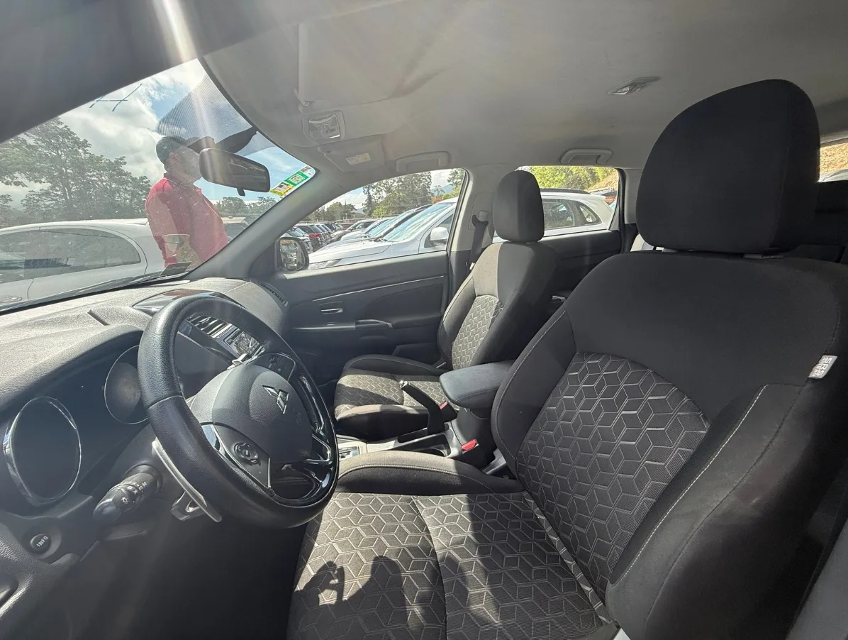 MITSUBISHI ASX - 2024