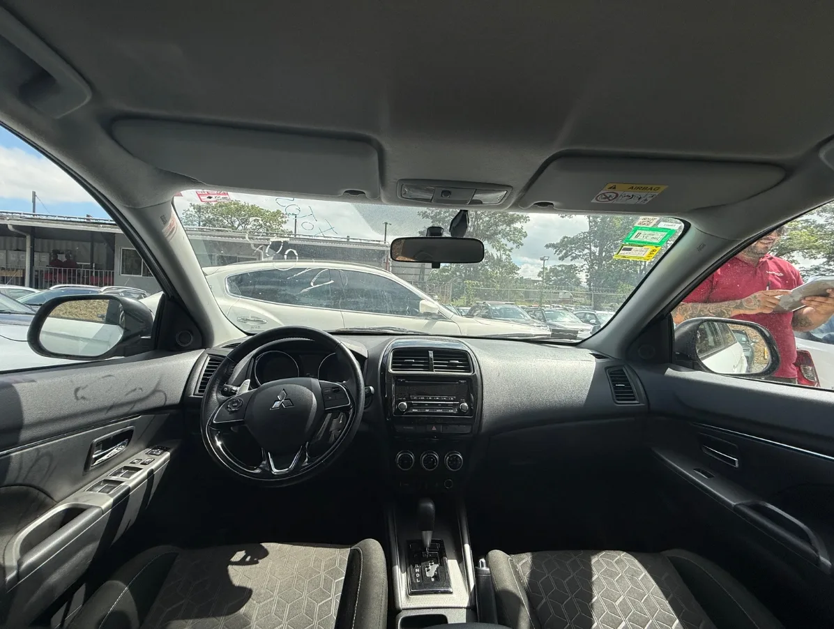 MITSUBISHI ASX - 2024