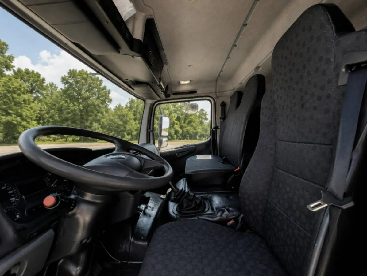MITSUBISHI FUSO - 2022