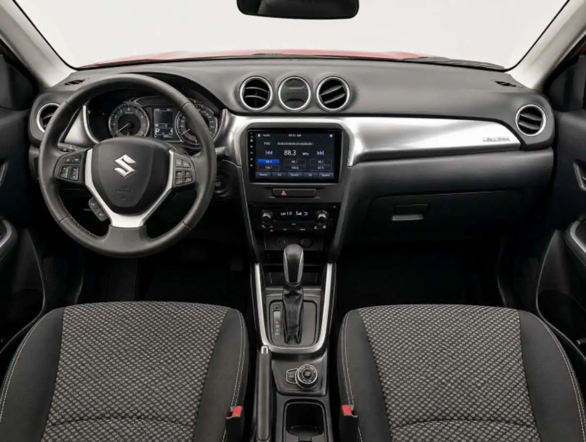 SUZUKI VITARA GL PLUS A - 2025