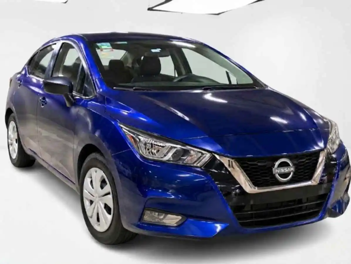 NISSAN VERSA - 2023