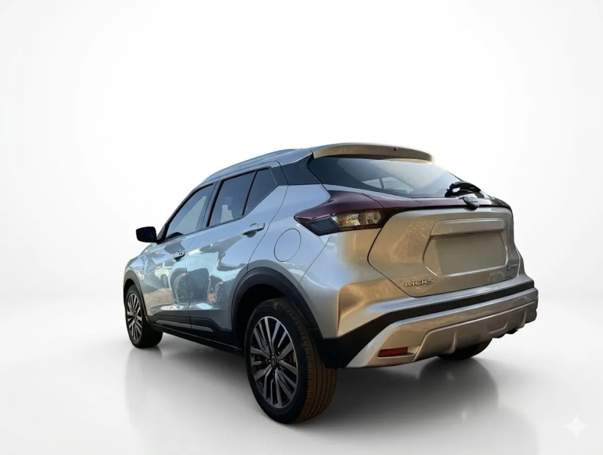 NISSAN KICKS - 2024