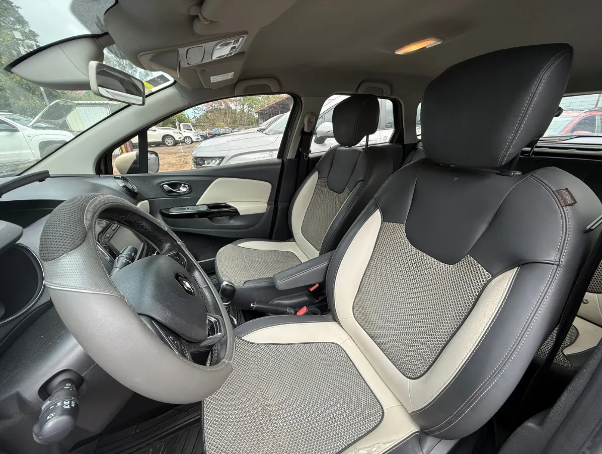 RENAULT CAPTUR - 2018