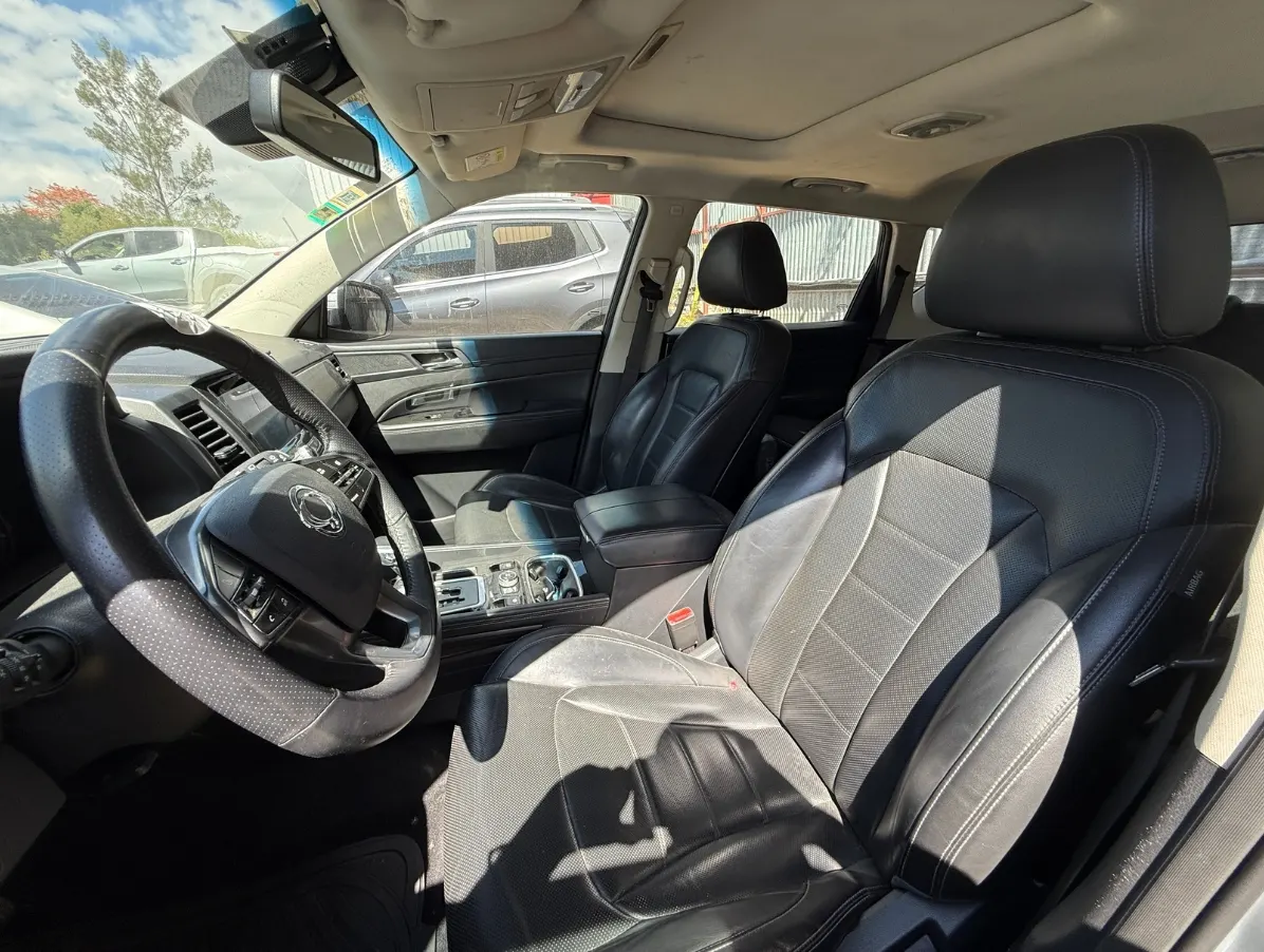 SSANGYONG REXTON - 2020