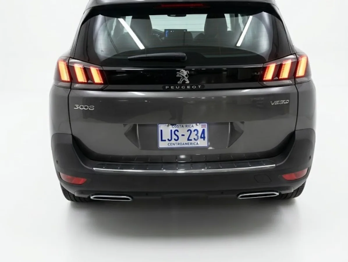 PEUGEOT 5008 - 2023