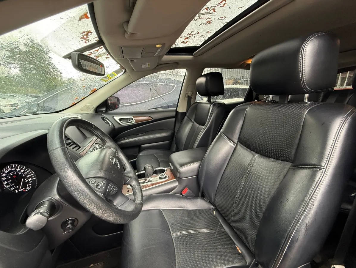 NISSAN PATHFINDER - 2019